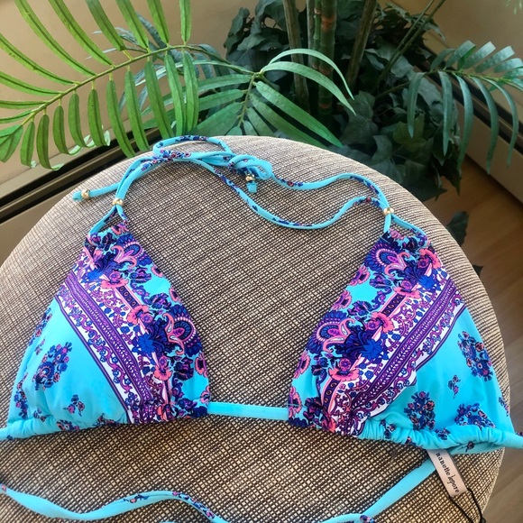 SOLD: Nannette Lepore Bikini Top - Picture 3 of 10